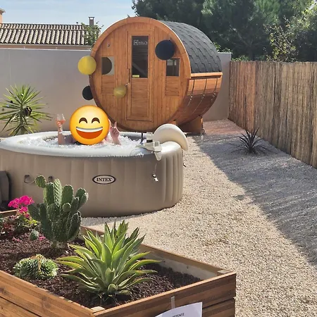Villa Bien-être Avec Piscine, Et Sauna
