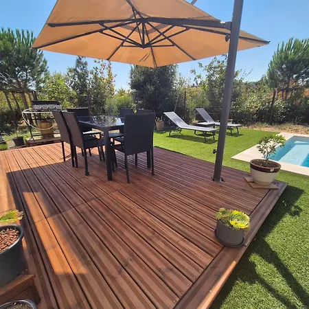 Villa Sejour Bien-etre Avec Piscine, Et Sauna